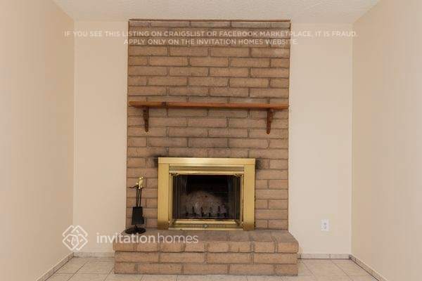 Photo - 1216 W Halstead Dr