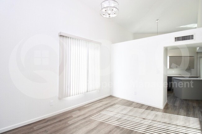 Photo - 14646 N 90th Dr