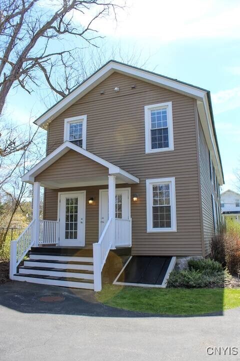 Building Photo - 859 Crow Hill Rd Rental