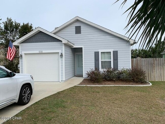 Photo - 508 Camelia St