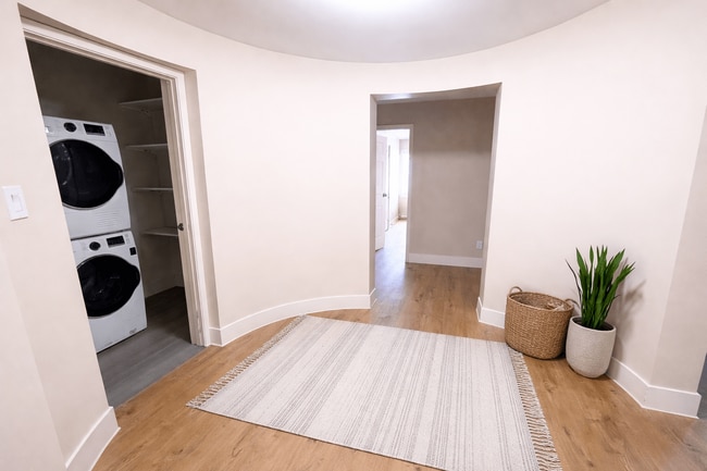 Photo - Woodbury Green