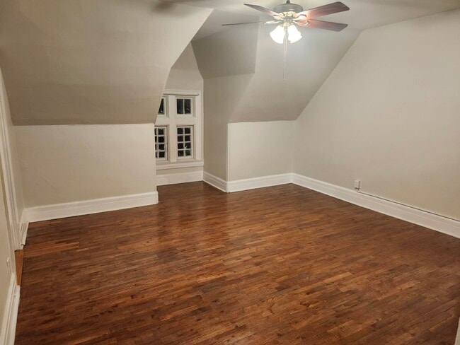 Building Photo - 4387 Westminster Pl Unit 4387B