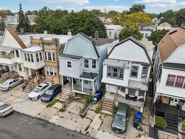 Photo - 30 Sheffield St Unit 1