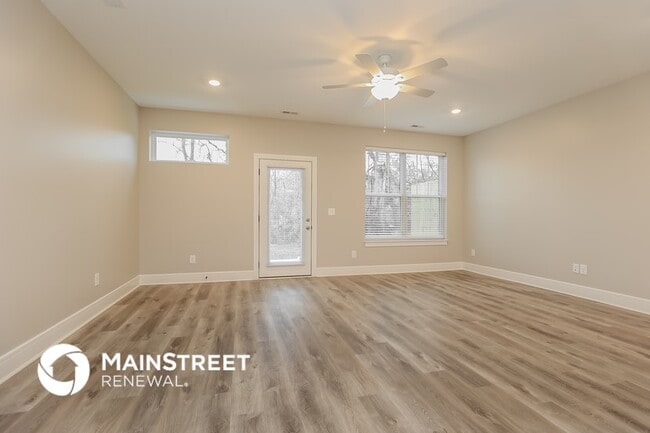 Photo - 166 Noble Pk Cir