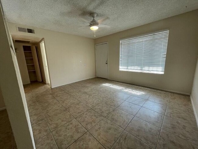 Photo - 4542 E Southern Ave