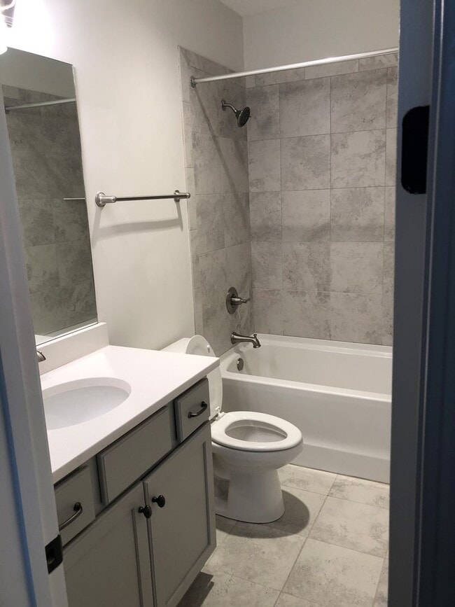 Photo - 1570 4th Ave E Unidad 1570 4th Ave E #10