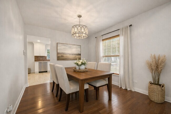 Photo - 2235 Cheshire Dr