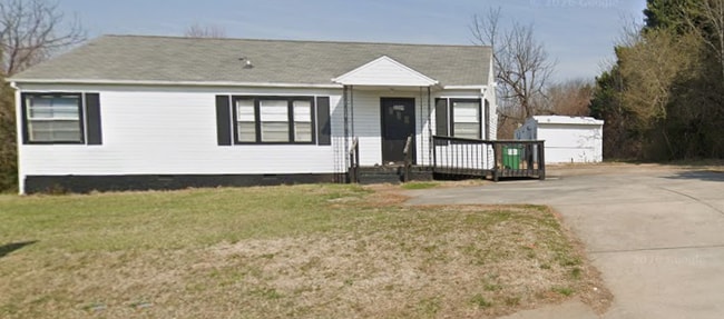 Building Photo - 3318 Bessemer City Rd