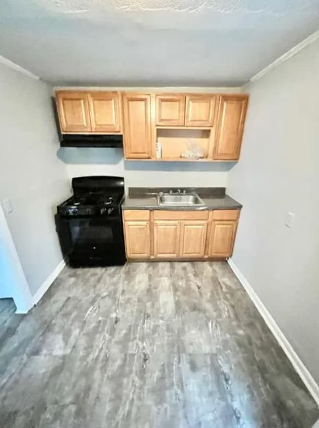 Photo - 489 Tremont Ave Apartments Unit B1