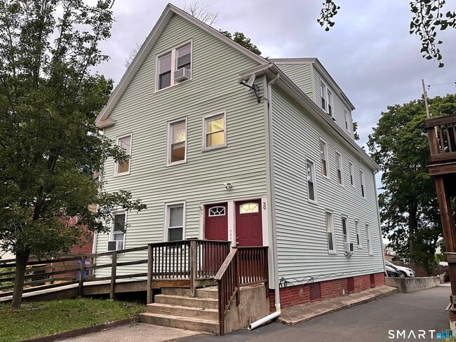 Photo - 39 Lander St Unit 2nd floor