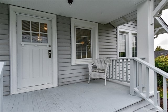 Building Photo - Charming West Seattle 1 Bedroom Home with Office and Large Fenced Yard