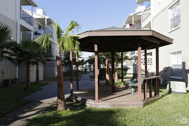 Photo - Falls of Wilcrest