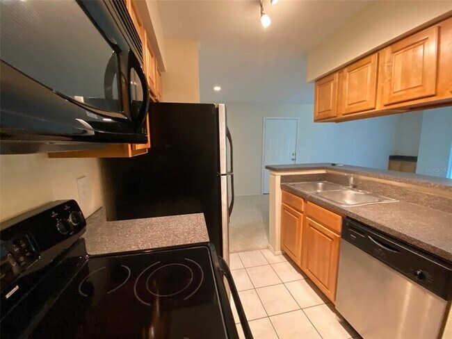 Photo - 9100 Dr M.L.K. Jr St N Unit 1505