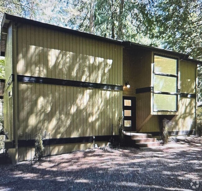 Building Photo - Amazing Sudden Valley Rental