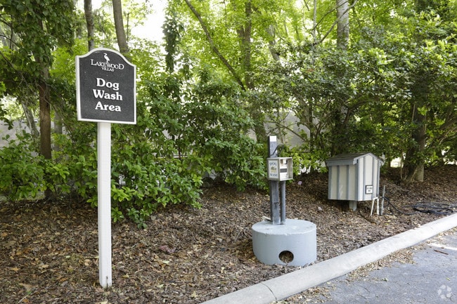 Lakewood Villas