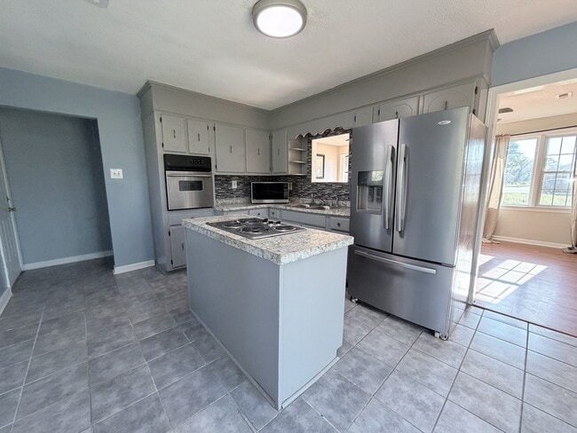 Photo - 2404 Pamlico Cir