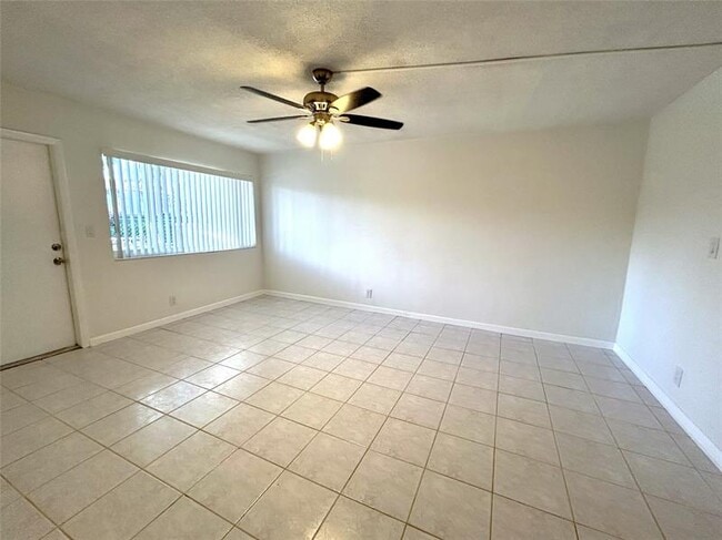 Photo - 2175 NE 56th St Unit 109