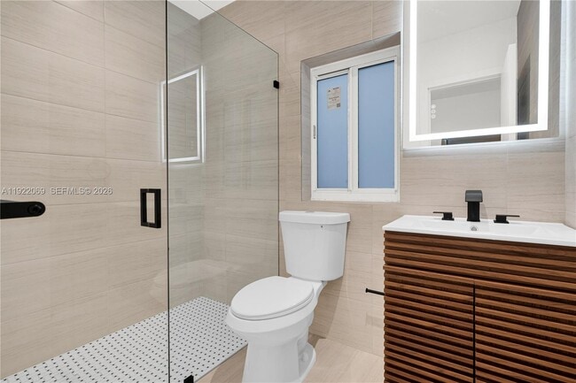 Photo - 4701 SW 104th Ct Unit 2