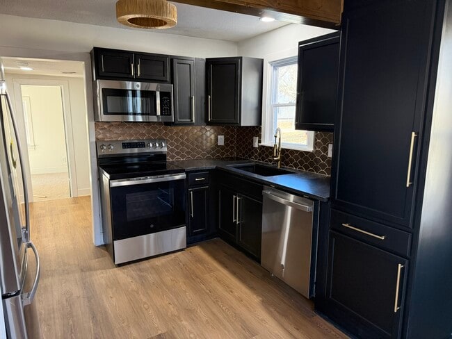 Photo - 3746 N Garfield Ave