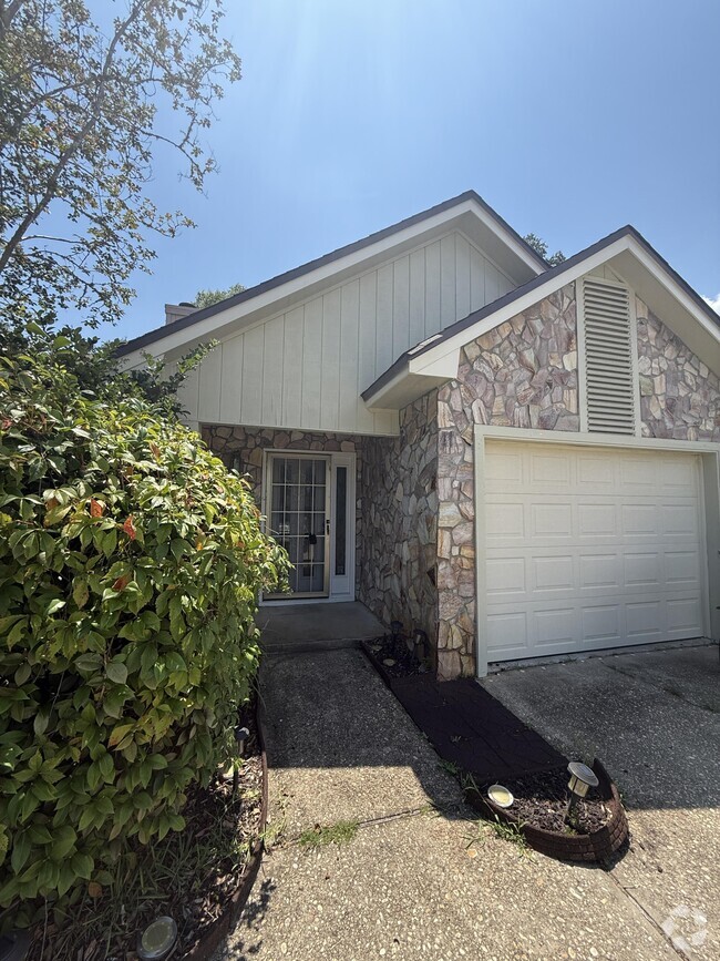 Building Photo - 1305 Ariel Ct Rental
