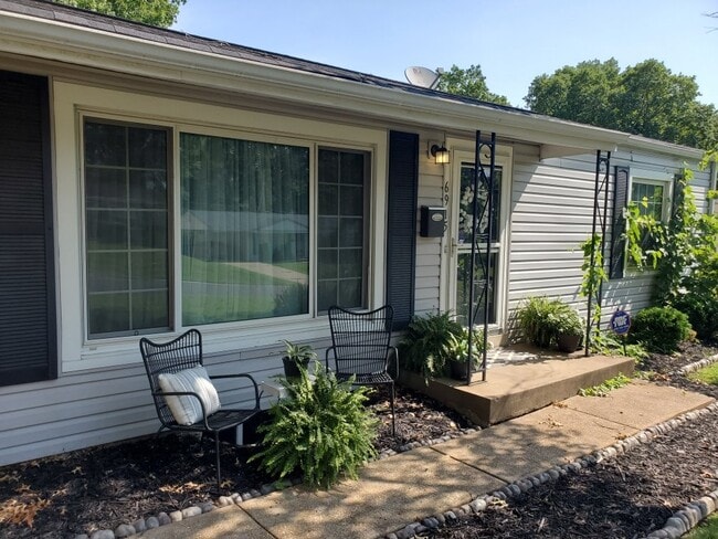 Photo - 6915 Foxcroft Dr