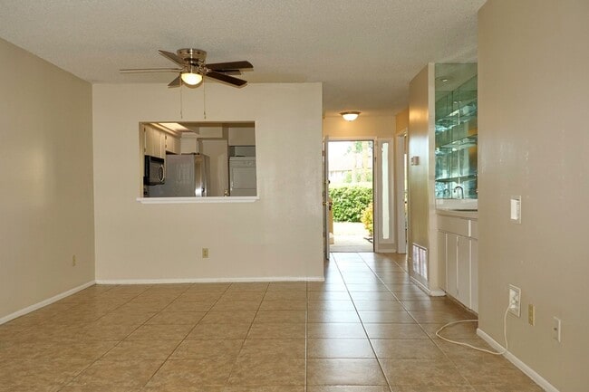 Photo - Spacious 2bd 2bth home with bonus room!