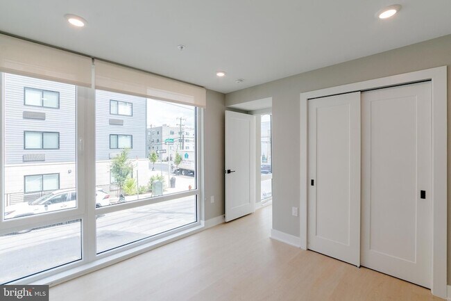 Photo - 6604 Ridge Ave Unit 305