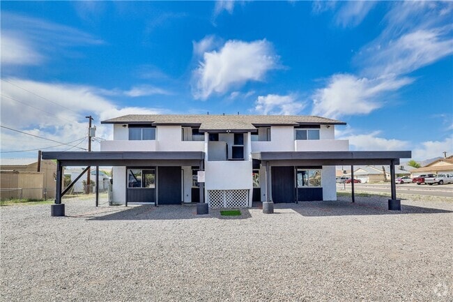 Building Photo - 644 Swan Dr Rental