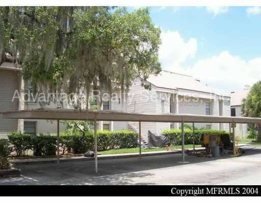 RIVER OAKS CONDOS - GATED COMMUNITY - RIVER OAKS CONDOS - GATED COMMUNITY