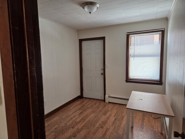 Photo - 2 School Ct Unit 2B