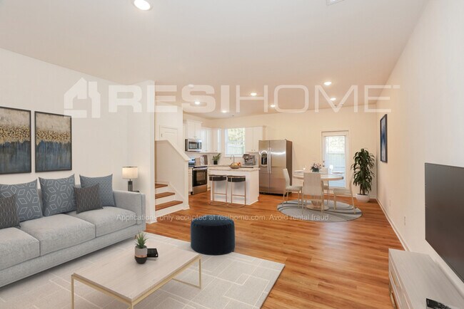 4017 Springhead Wy