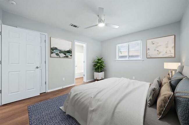 Photo - 1810 Mearns Meadow Blvd