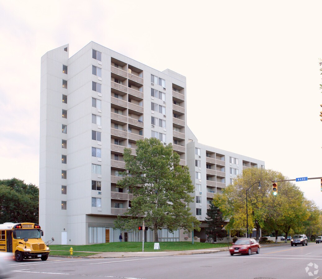 St. Simon's Terrace - St. Simon's Terrace Apartments