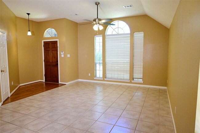 Photo - 4530 Topaz Trail Dr