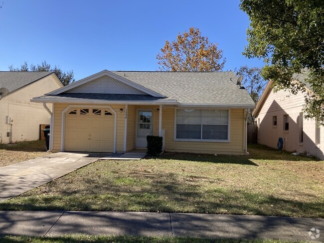 Building Photo - 1224 Roma Ct Rental