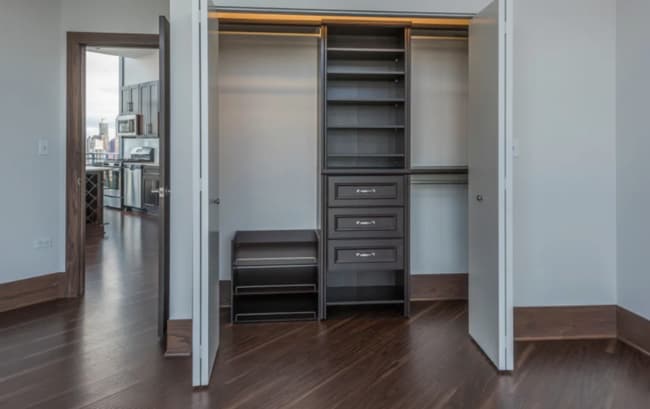 Photo - 1450 N Halsted St