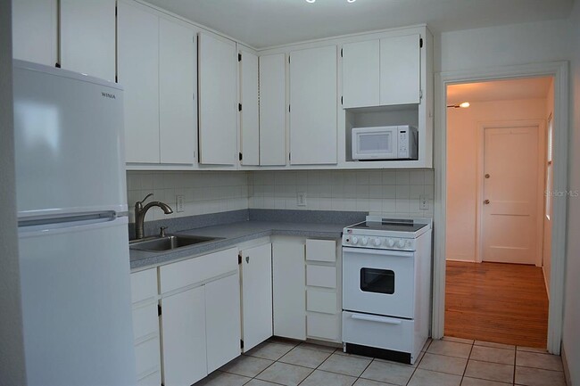 1401 34th Ave N