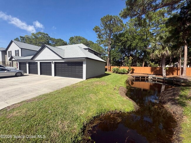 9020 York Ln Unit 10h