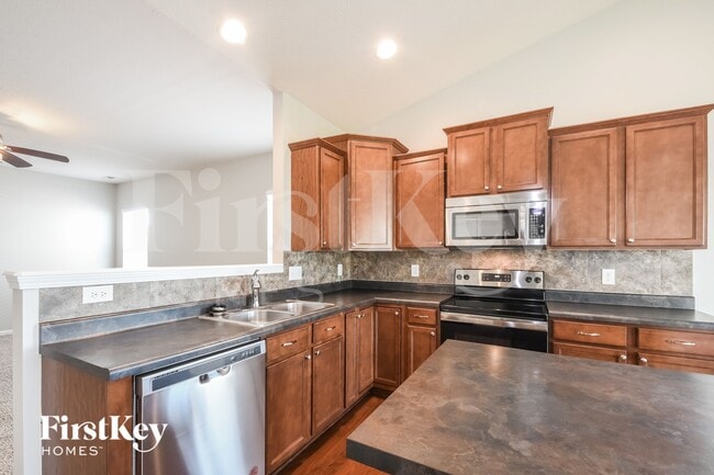 Photo - 5887 Aldridge Dr