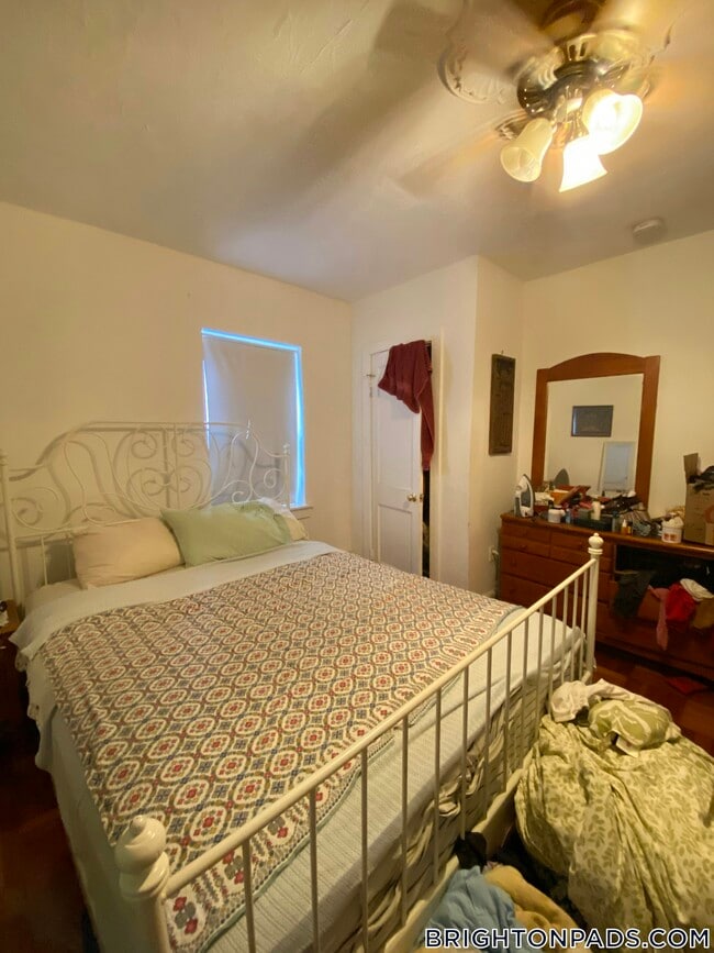 Photo - 35 Brock St Unit 2