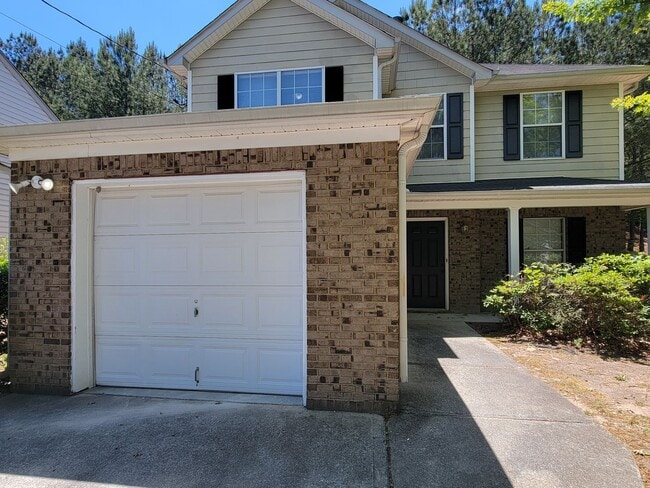 Photo - New - New - New Everything! Gorgeous Home Vouchers Accepted
