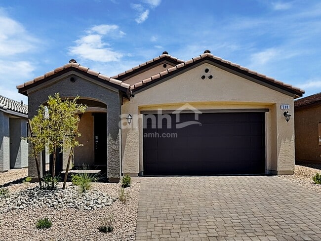 Building Photo - 530 Sacred Lotus Pl