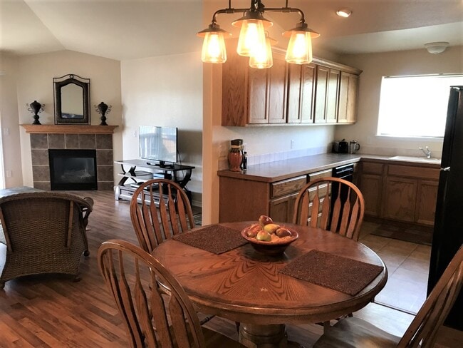 Photo - 138 Beacon Way