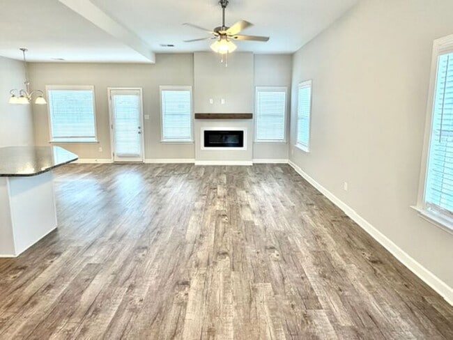 Photo - Now Leasing a 4-bedroom 2.5 bath home in Walls, Mississippi at Mallard Park