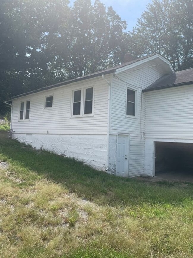 Photo - 578 S Oxford Ave
