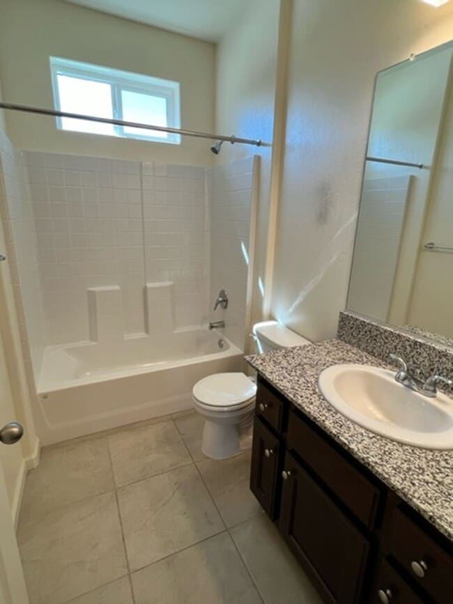 Photo - 3306 Manchester St