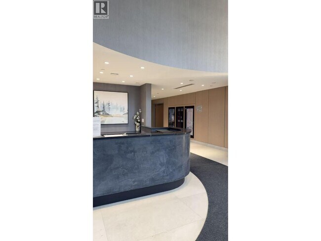 Photo - 6138 Birney Ave Unité 1403