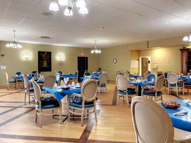 Tinley Court Senior Living 55+