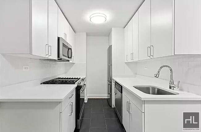 East 89th STREET
