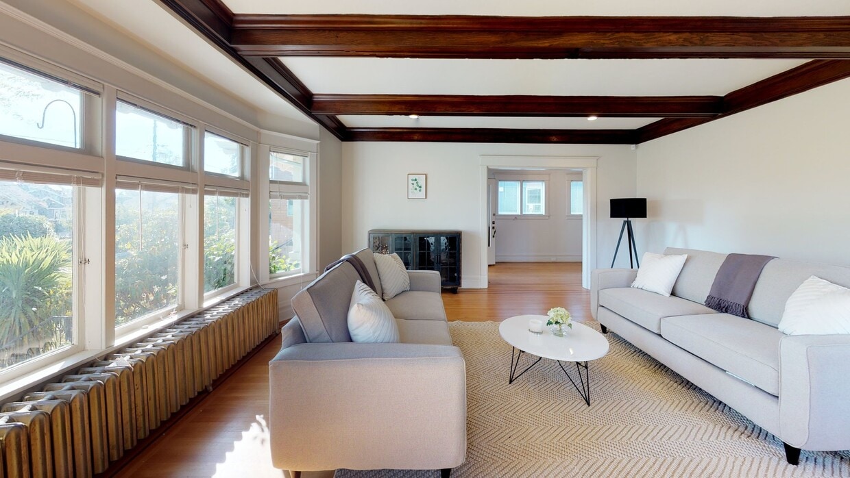 Photo - 806 N 48th St House